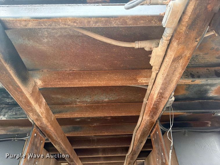 image for item FB5209 Flatbed