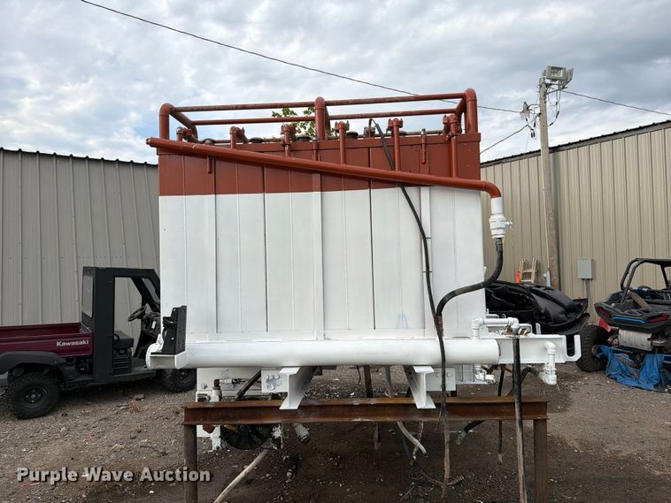 image for item FB5211 Patts Fabrication oil acidizing tank bed