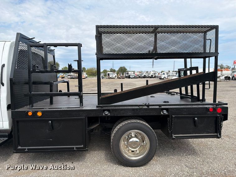 image for item FB5214 2008 Chevrolet C4500 Crew Cab flatbed truck