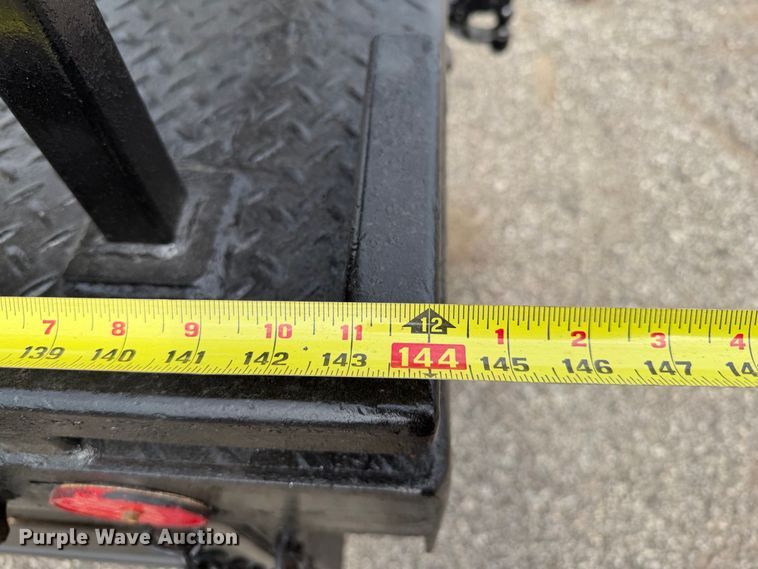 image for item FB5214 2008 Chevrolet C4500 Crew Cab flatbed truck