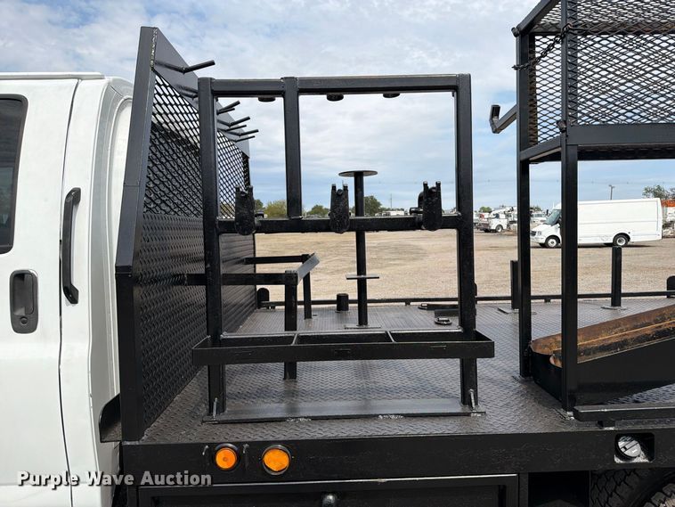 image for item FB5214 2008 Chevrolet C4500 Crew Cab flatbed truck