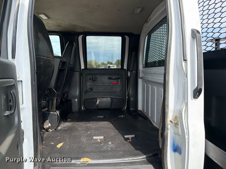 image for item FB5214 2008 Chevrolet C4500 Crew Cab flatbed truck
