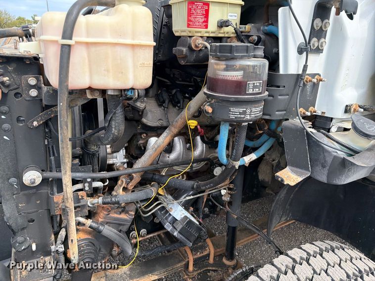 image for item FB5214 2008 Chevrolet C4500 Crew Cab flatbed truck