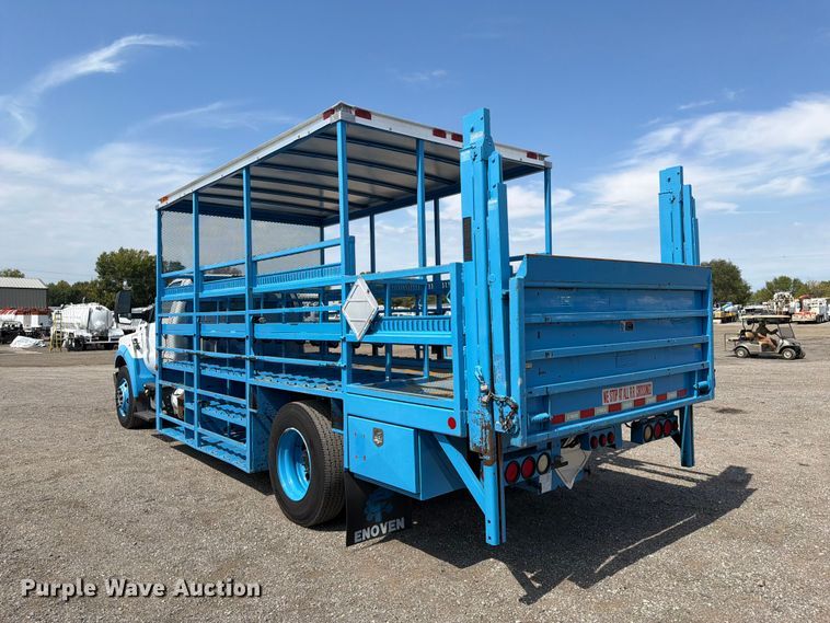image for item FB5215 2017 Ford F-750 Super Duty flatbed truck
