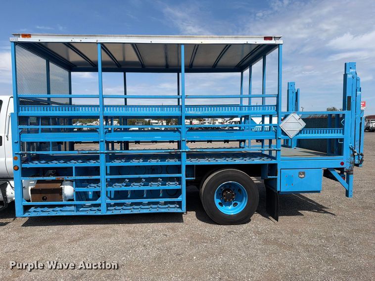 image for item FB5215 2017 Ford F-750 Super Duty flatbed truck
