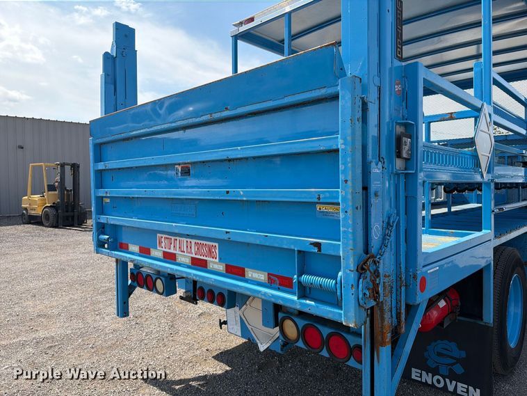 image for item FB5215 2017 Ford F-750 Super Duty flatbed truck