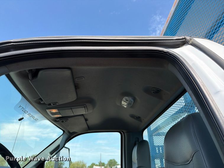 image for item FB5215 2017 Ford F-750 Super Duty flatbed truck