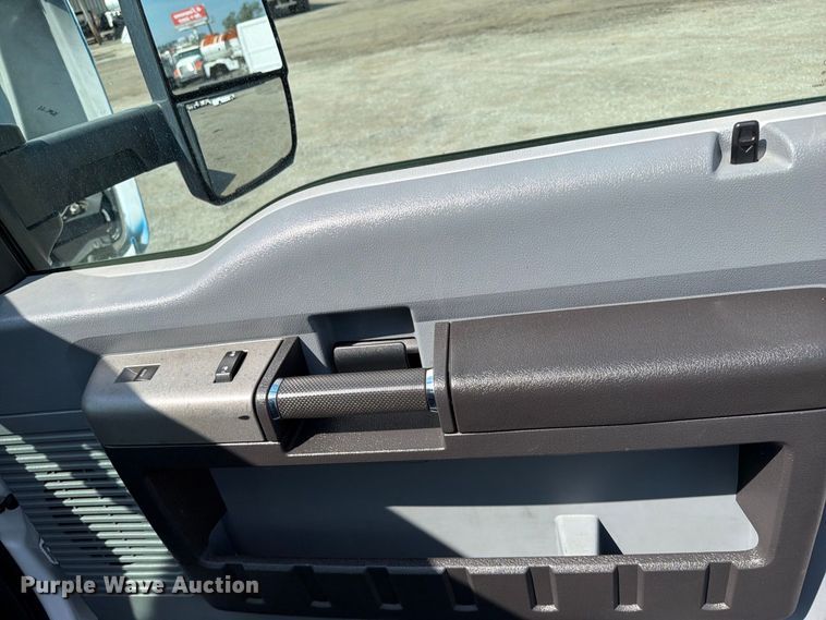 image for item FB5215 2017 Ford F-750 Super Duty flatbed truck