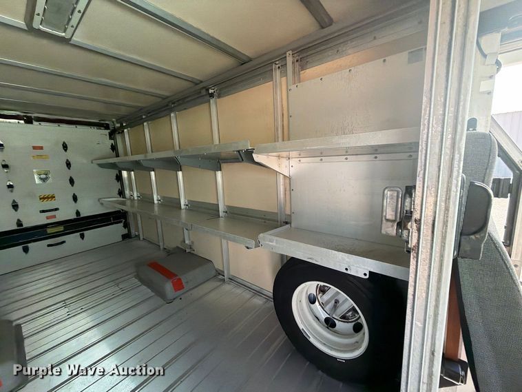 image for item FB5216 2013 Isuzu NPR HD delivery van