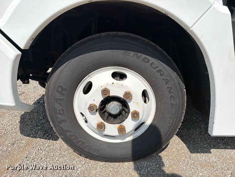 image for item FB5216 2013 Isuzu NPR HD delivery van
