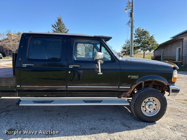 image for item FB5952 1995 Ford F350 Crew Cab flatbed pickup truck