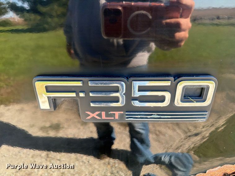 image for item FB5952 1995 Ford F350 Crew Cab flatbed pickup truck