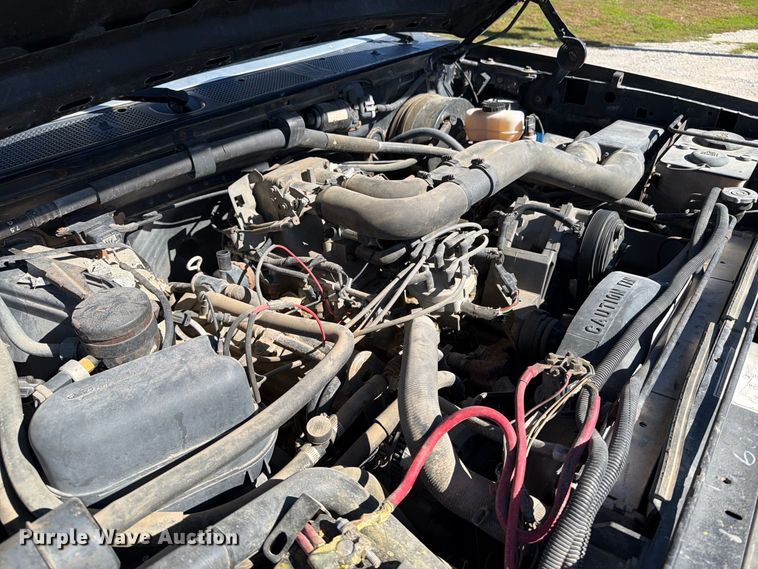 image for item FB5952 1995 Ford F350 Crew Cab flatbed pickup truck