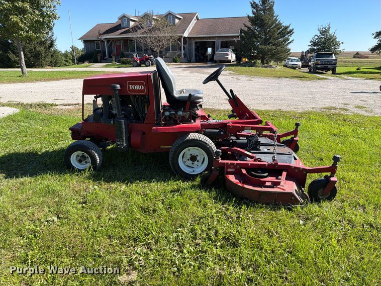 image for item FB5953 Toro Groundsmaster 30789 lawn mower