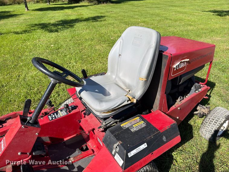 image for item FB5953 Toro Groundsmaster 30789 lawn mower