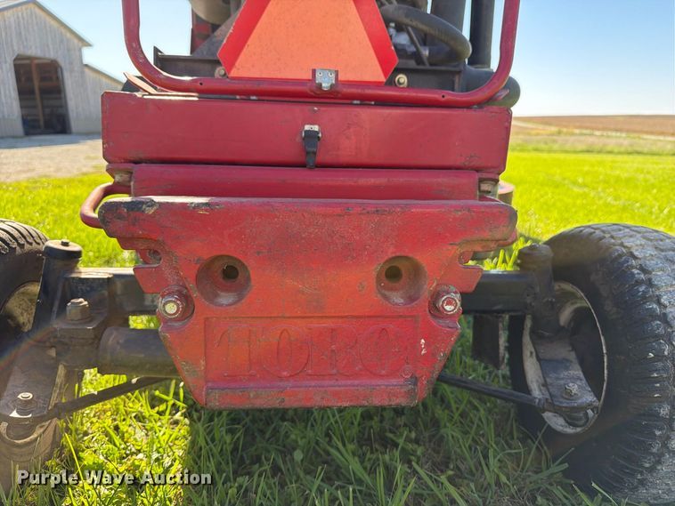 image for item FB5953 Toro Groundsmaster 30789 lawn mower