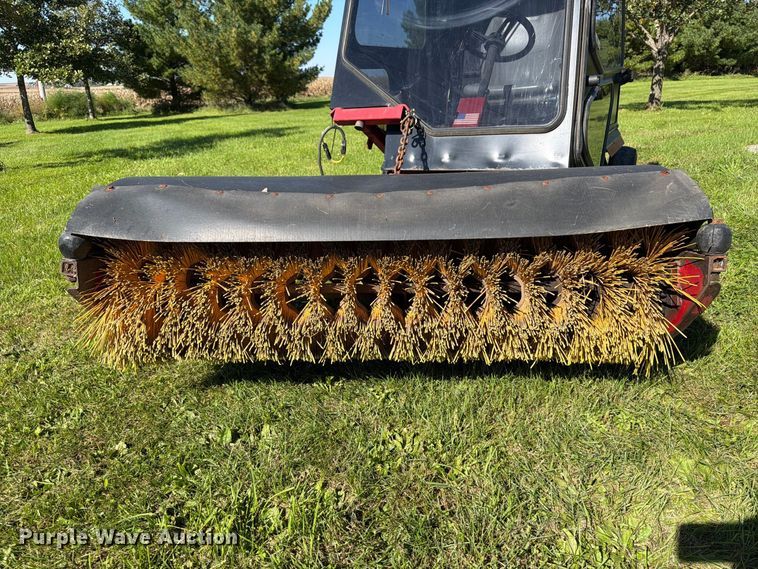 image for item FB5954 Toro Groundsmaster 328D lawn mower