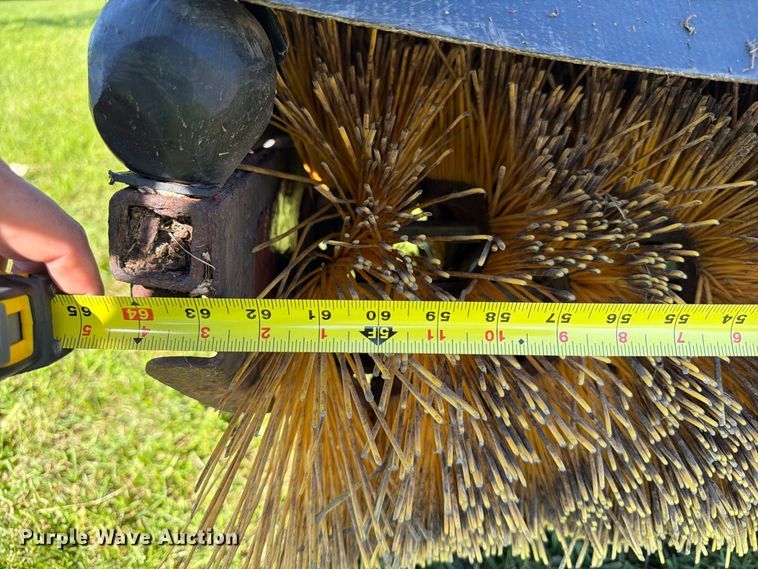 image for item FB5954 Toro Groundsmaster 328D lawn mower