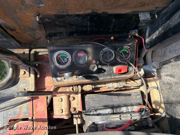 image for item FB5954 Toro Groundsmaster 328D lawn mower