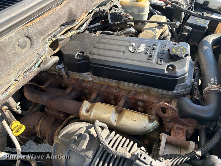 image for item FB5958 2005 Dodge Ram 3500 Crew Cab pickup truck