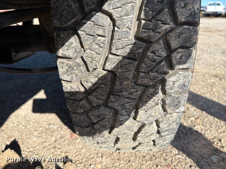 image for item FB5958 2005 Dodge Ram 3500 Crew Cab pickup truck