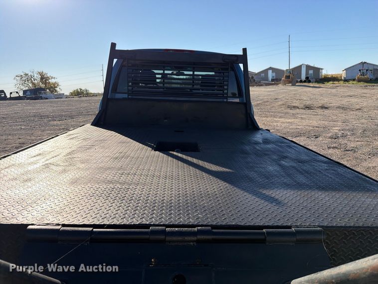 image for item FB5959 2003 Dodge Ram 3500 Crew Cab bale bed pickup truck