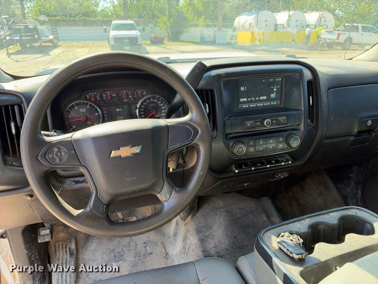 image for item FB8361 2017 Chevrolet Silverado 3500HD Crew Cab utility bed pickup truck