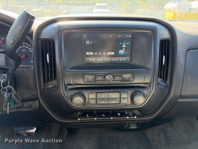 image for item FB8361 2017 Chevrolet Silverado 3500HD Crew Cab utility bed pickup truck