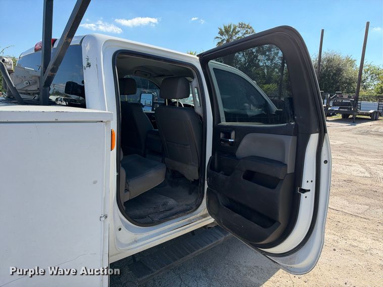 image for item FB8361 2017 Chevrolet Silverado 3500HD Crew Cab utility bed pickup truck