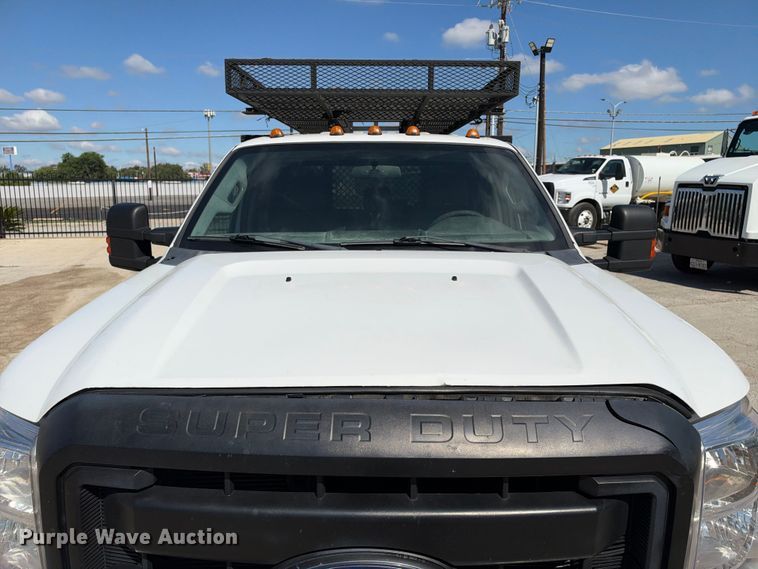 image for item FB8362 2015 Ford F550 utility / service truck