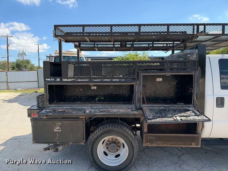 image for item FB8362 2015 Ford F550 utility / service truck