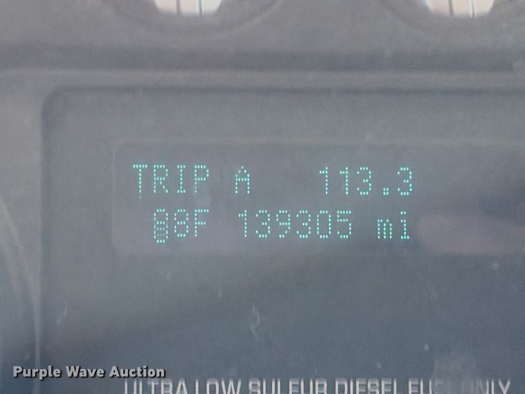 image for item FB8362 2015 Ford F550 utility / service truck