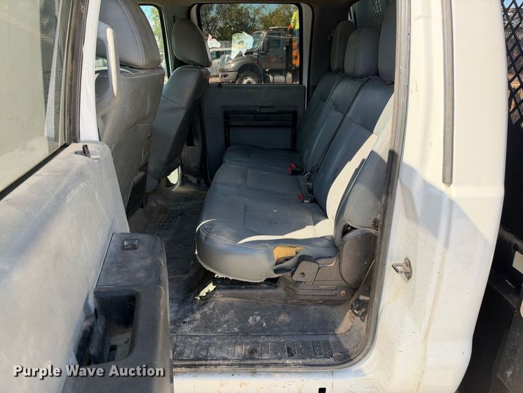 image for item FB8362 2015 Ford F550 utility / service truck