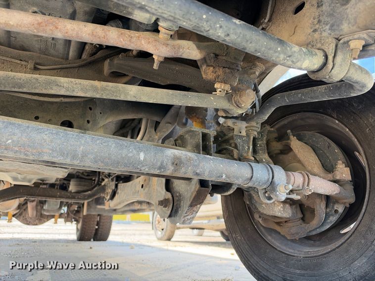 image for item FB8362 2015 Ford F550 utility / service truck