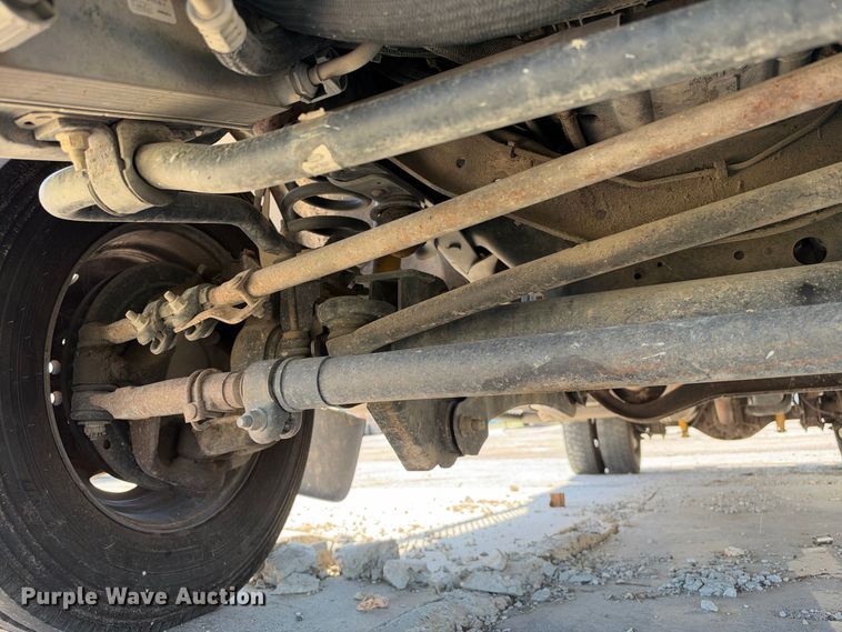 image for item FB8362 2015 Ford F550 utility / service truck