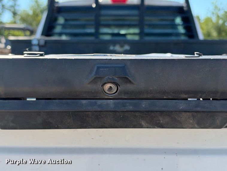 image for item FB8372 2019 Ford F250 Super Duty Crew Cab pickup truck