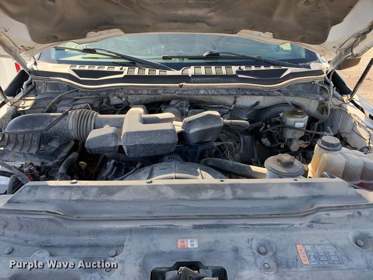 image for item FB8372 2019 Ford F250 Super Duty Crew Cab pickup truck