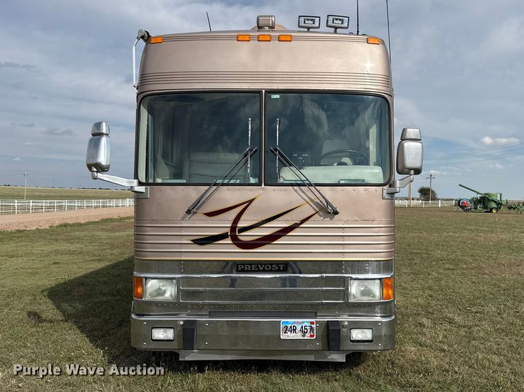 image for item FB8978 1991 Prevost XL- 40 Angola RV