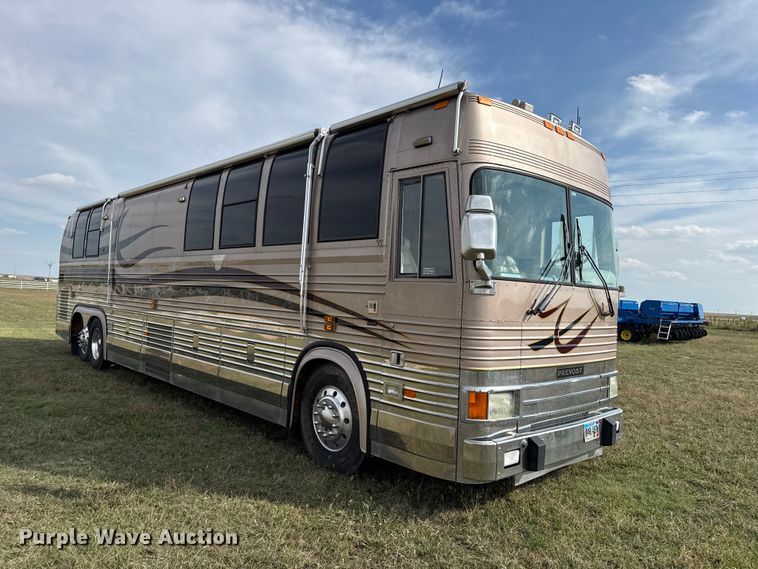 image for item FB8978 1991 Prevost XL- 40 Angola RV