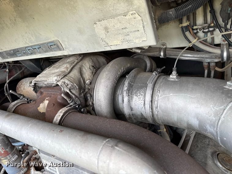 image for item FB8978 1991 Prevost XL- 40 Angola RV