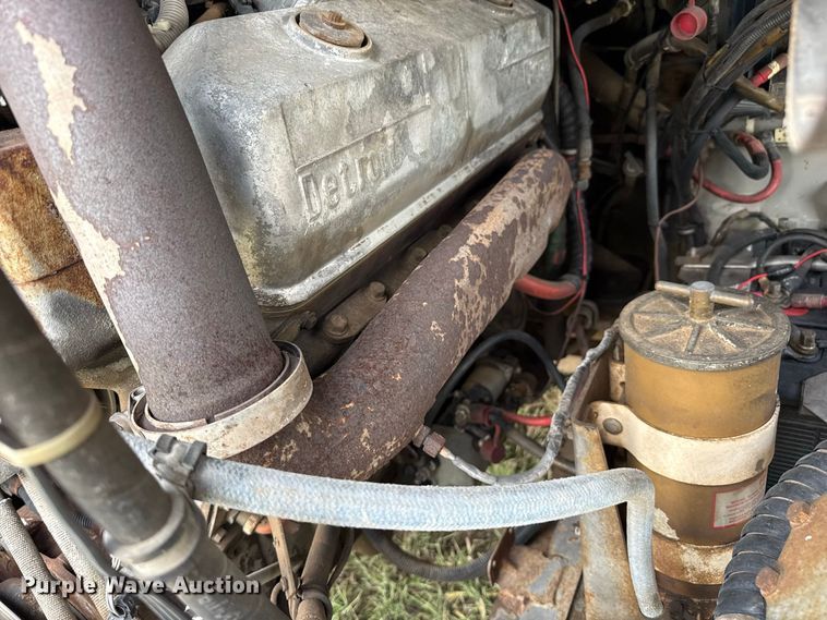 image for item FB8978 1991 Prevost XL- 40 Angola RV