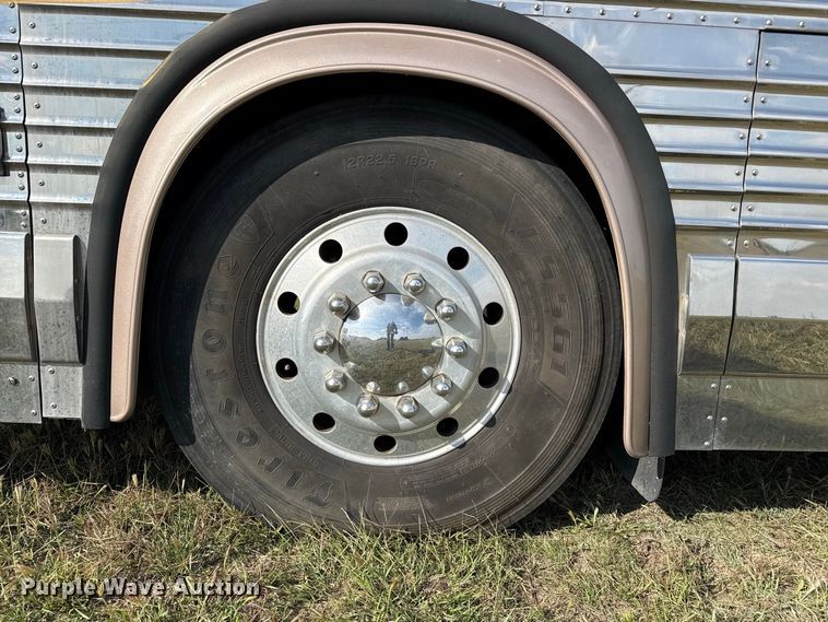 image for item FB8978 1991 Prevost XL- 40 Angola RV