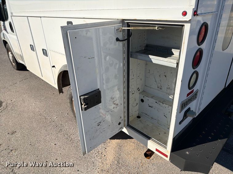 image for item FB8986 2017 Ram Promaster 3500 utility van