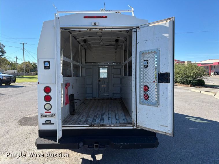 image for item FB8986 2017 Ram Promaster 3500 utility van