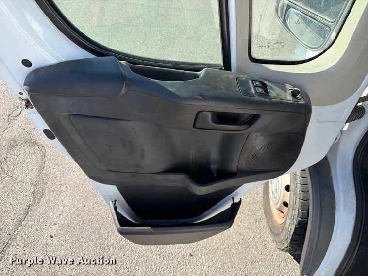 image for item FB8986 2017 Ram Promaster 3500 utility van