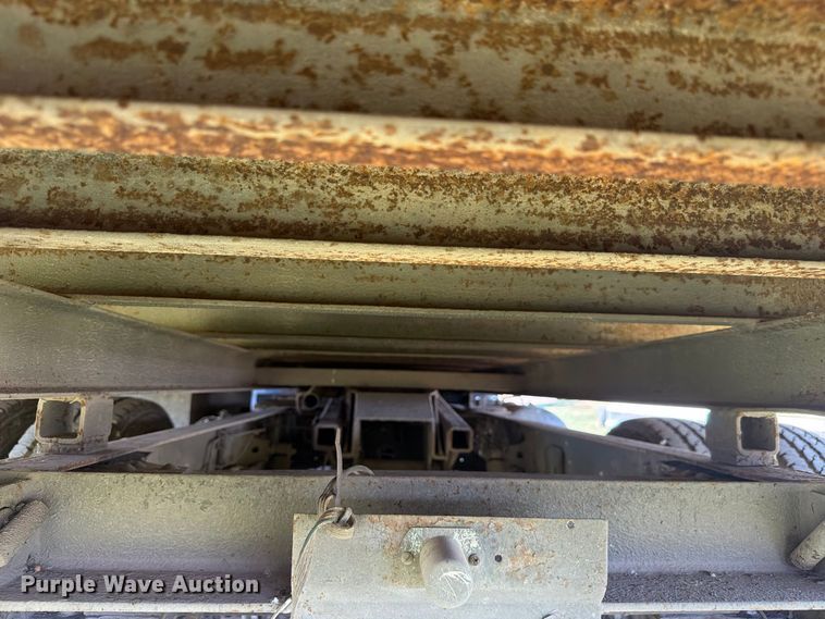 image for item FC3385 1999 Isuzu NPR flatbed truck