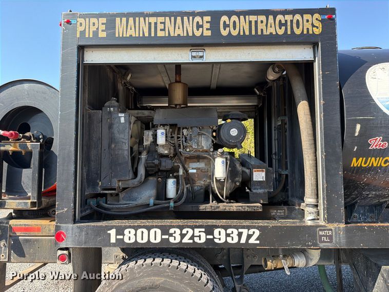 image for item FC3421 2005 International 4300 sewer jetter truck