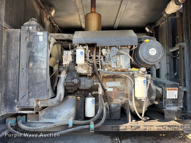 image for item FC3421 2005 International 4300 sewer jetter truck