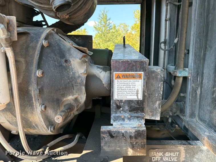 image for item FC3421 2005 International 4300 sewer jetter truck