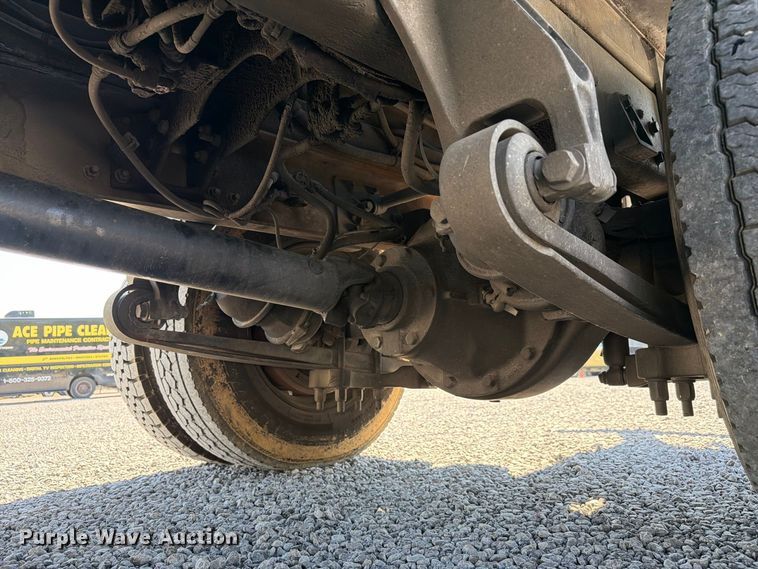 image for item FC3421 2005 International 4300 sewer jetter truck